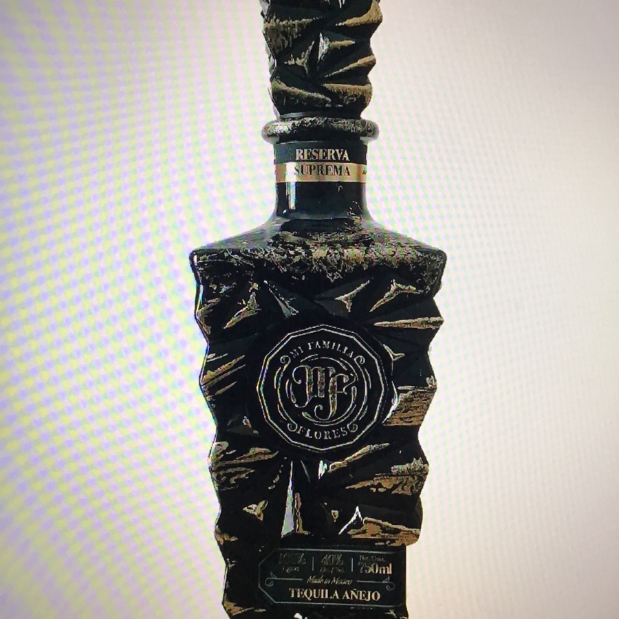 Mi Familia Flores Reserva Suprema Añejo