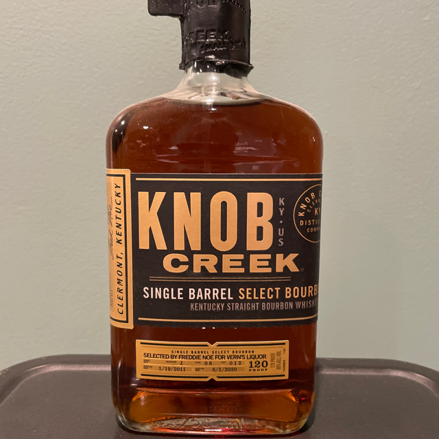 Knob Creek Single Barrel Select Bourbon (Selected by Freddie Noe for Vern's Liquor)