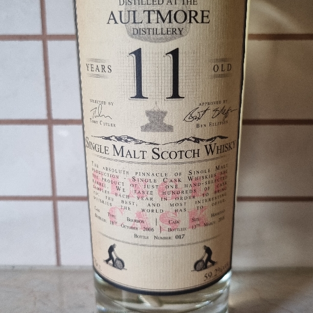 Aultmore master of malt