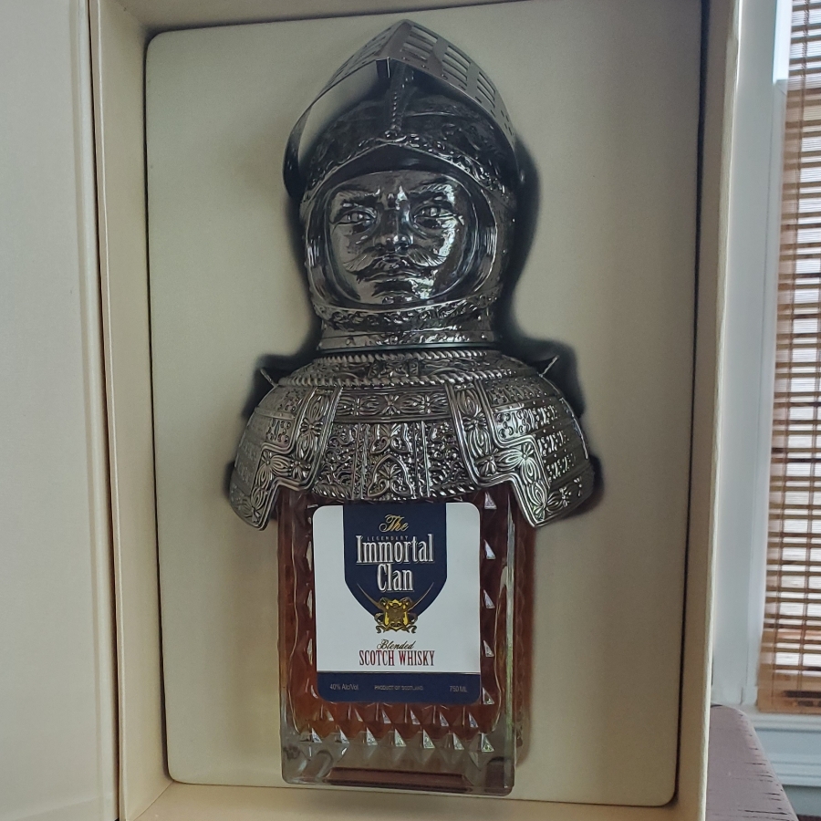 Immortal Clan Blended Scotch Armored Knight Edition