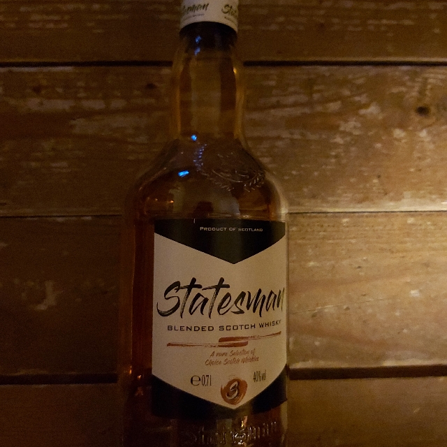Statesman Blended Scotch Whisky