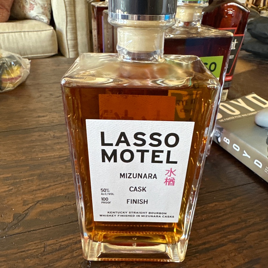 Lasso Motel Mizunara Cask Finish Kentucky Straight Bourbon Whiskey