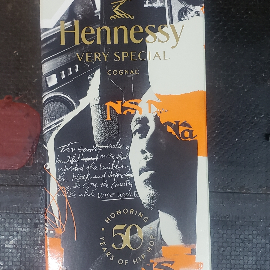 Hennessy VS X Nas