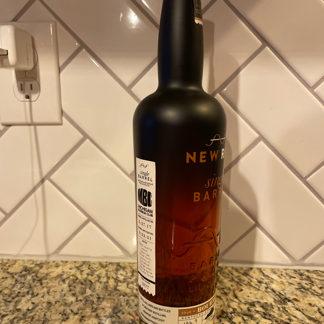 New Riff Single Barrel (Michigan Bourbon Club 2021 pick)