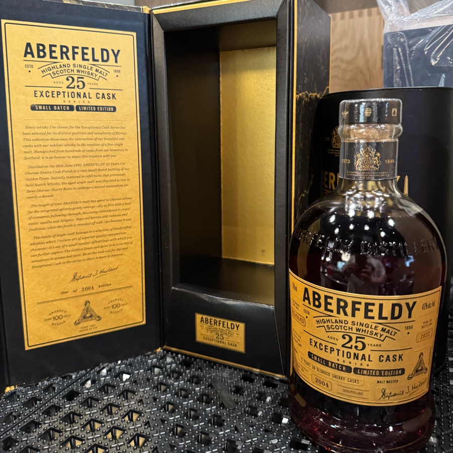 Aberfeldy Exceptional Cask Series
25 Year Single Cask