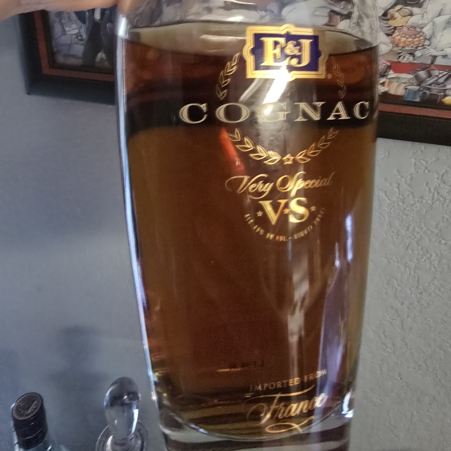 E&J VS Cognac