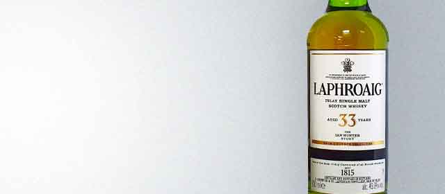 Laphroaig 33 Year The Ian Hunter Story Book 3