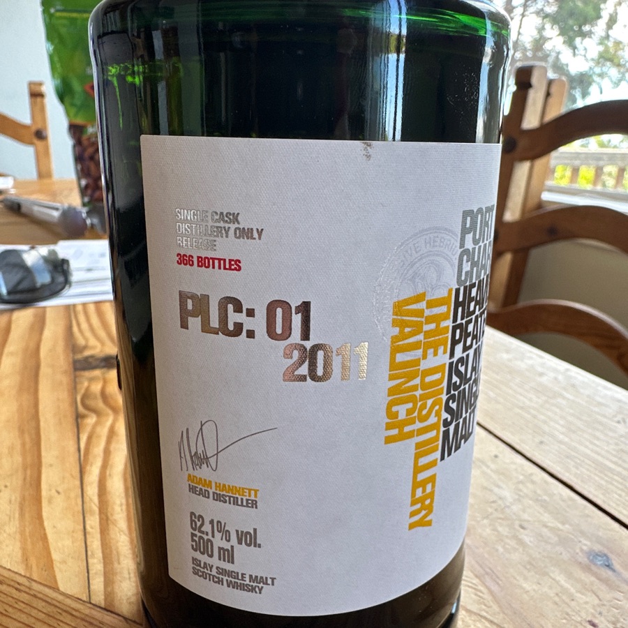 Port Charlotte Heavily Peated Islay Single Malt The Distillery Valinch PLC:01 2011 Single Cask