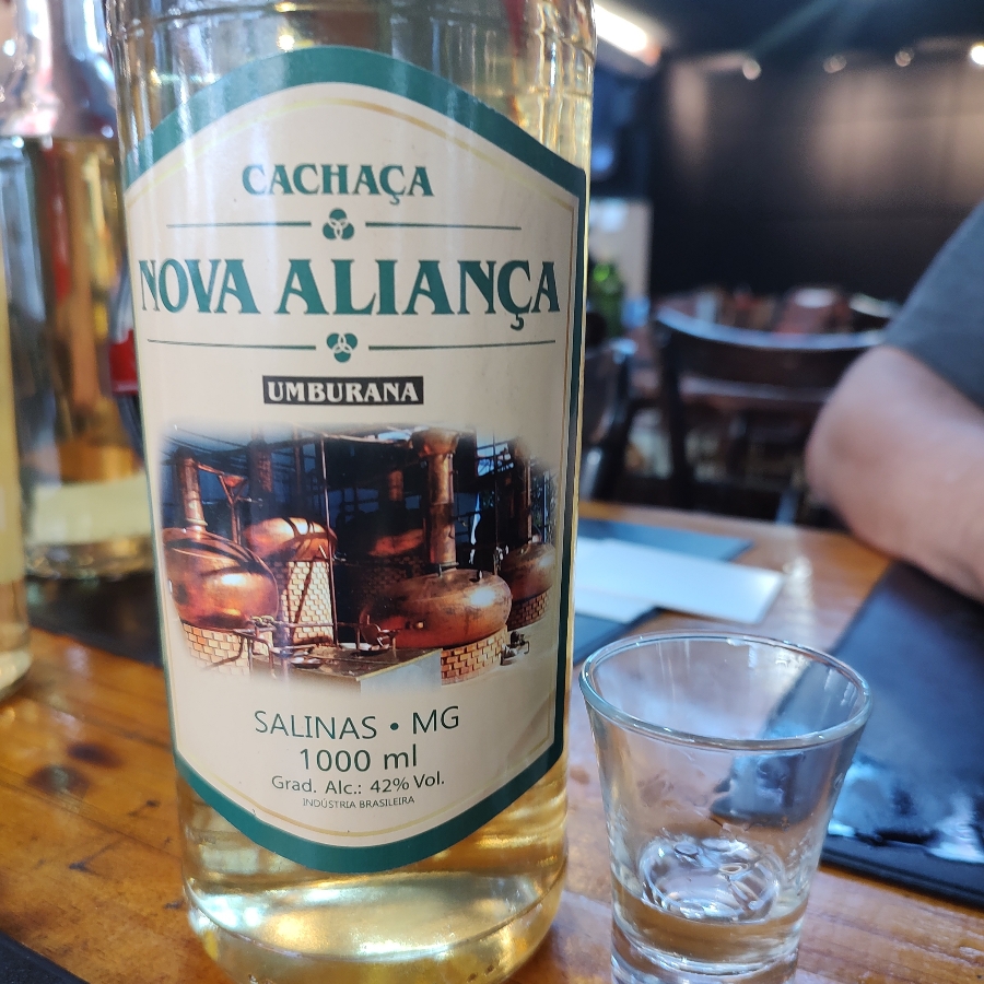 CACHAÇA NOVA ALIANÇA OURO UMBURANA