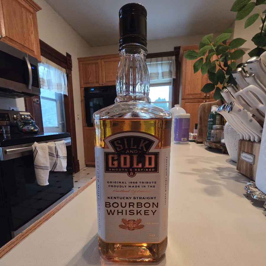 Silk and Gold Kentucky Straight