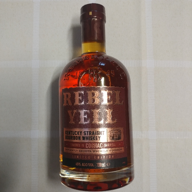 Rebel Yell Kentucky Straight Bourbon Whiskey Finished in Cognac Barrels
