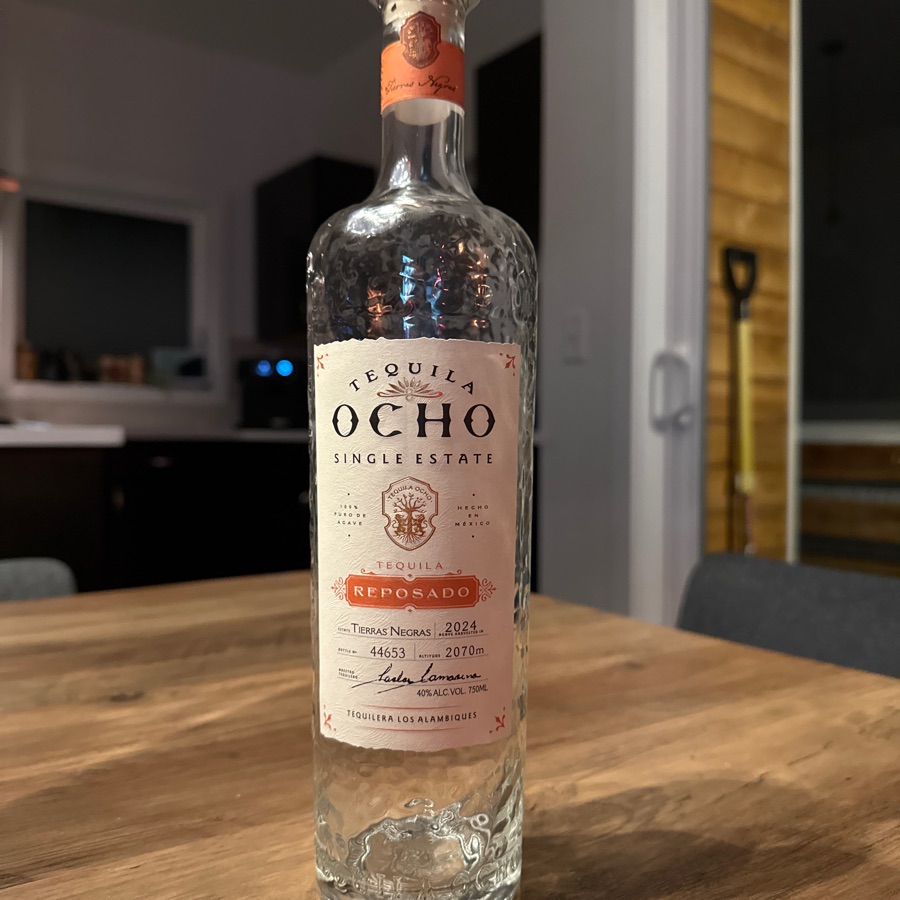 Tequila Ocho Reposado Tierras Negras 2024