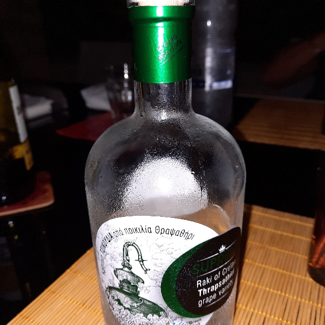 Supreme Raki of Cretan Thrapsathiri Grape Variety
