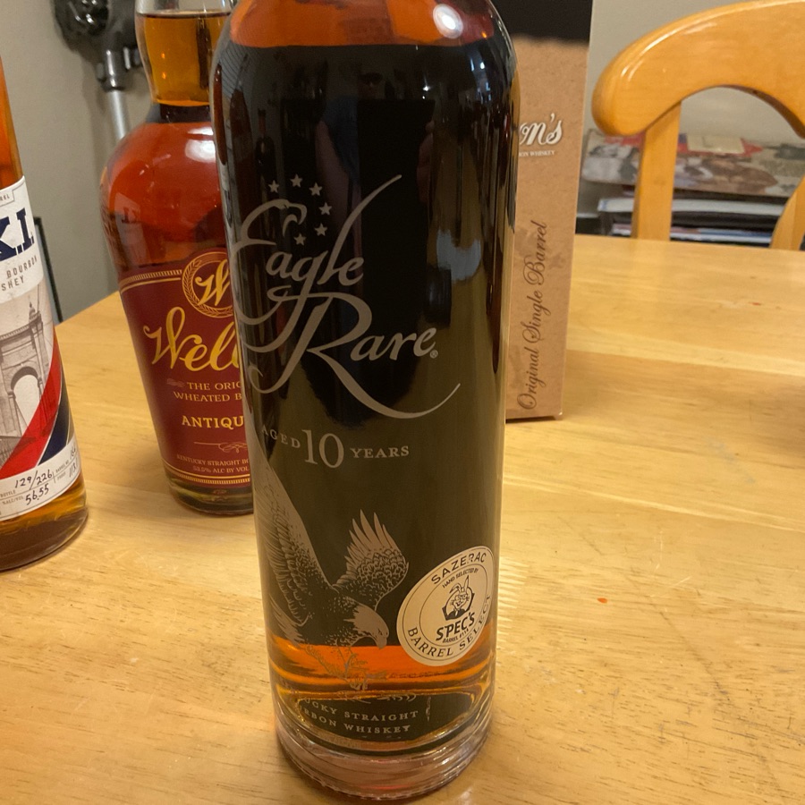 Eagle Rare 10 Year Sazerac Barrel Select (Spec's Barrel # 114)