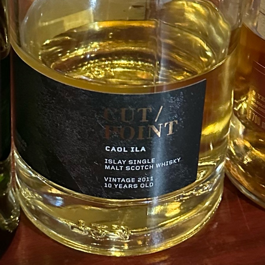 Caol Ila 10 yr cask strength 2011 (cut point bottling)