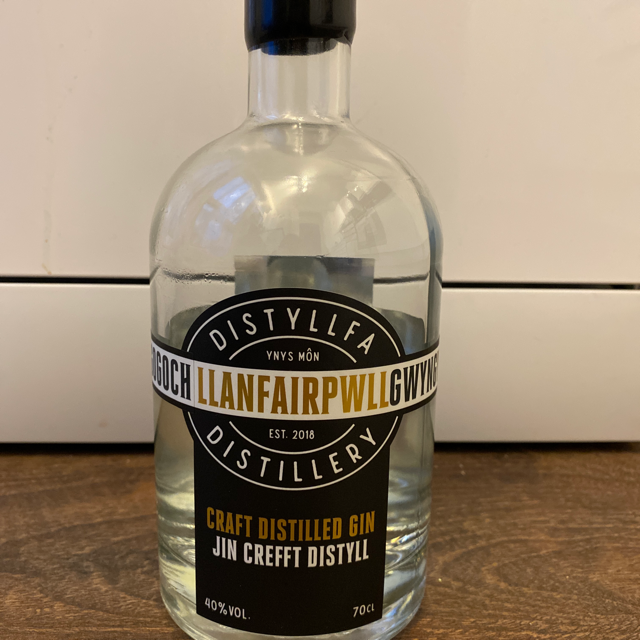 Llanfairpwllgwyngyllgogerychwyrndrobwllllantysiliogogogoch