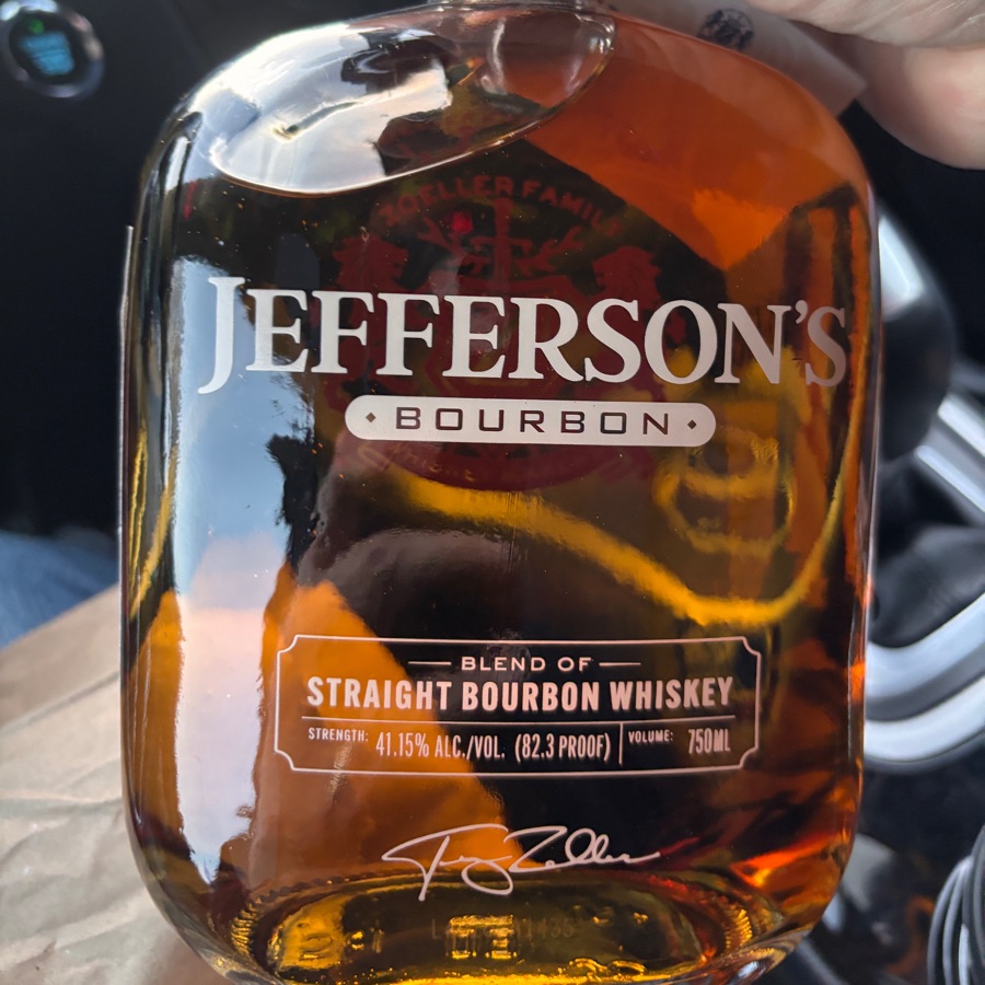 Jefferson's Bourbon: Blend of Straight Bourbon Whiskey