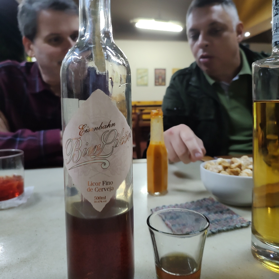 LICOR DE CERVEJA DUNKEL EISENBAHN BIERLIKÖR