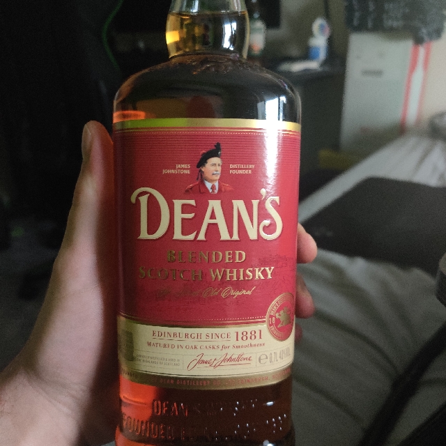 Dean's Finest Old Blended Scotch