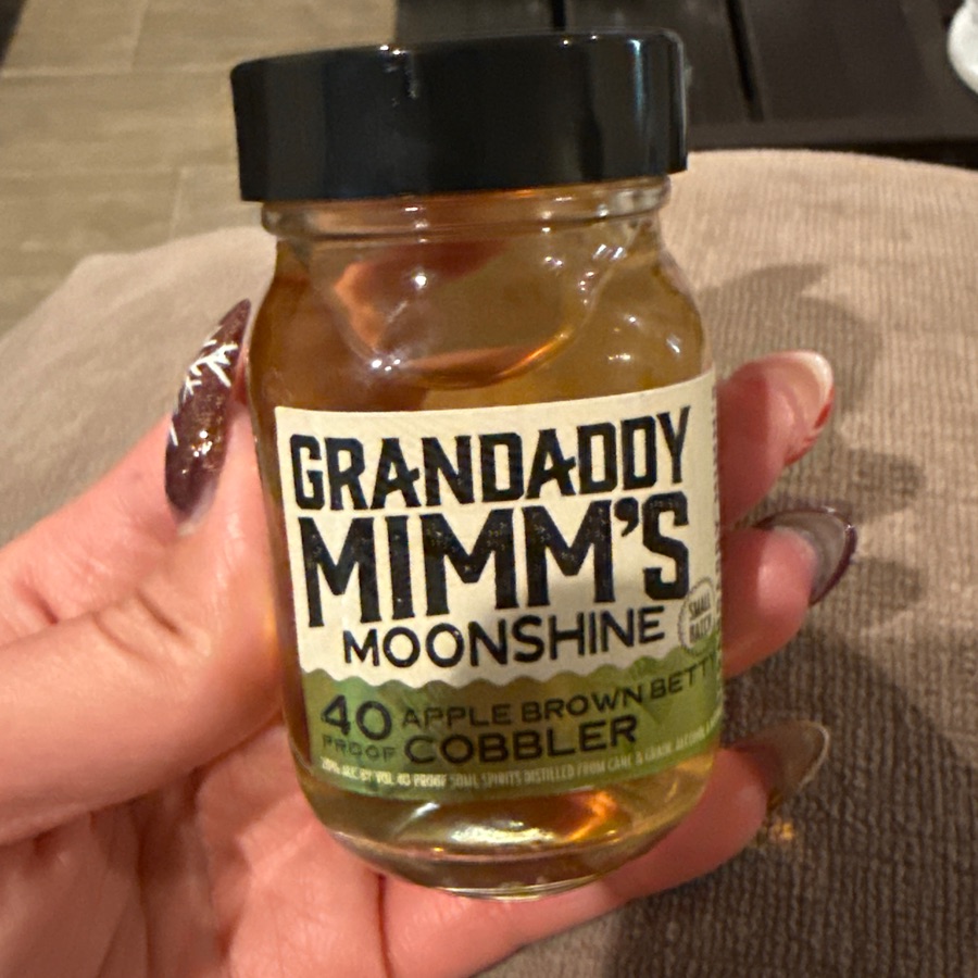 Grandaddy Mimm's Apple Brown Betty Cobbler Moonshine