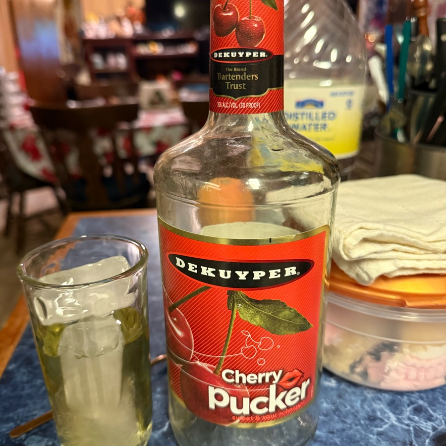 DeKuyper Pucker Cherry Sweet & Sour Schnapps