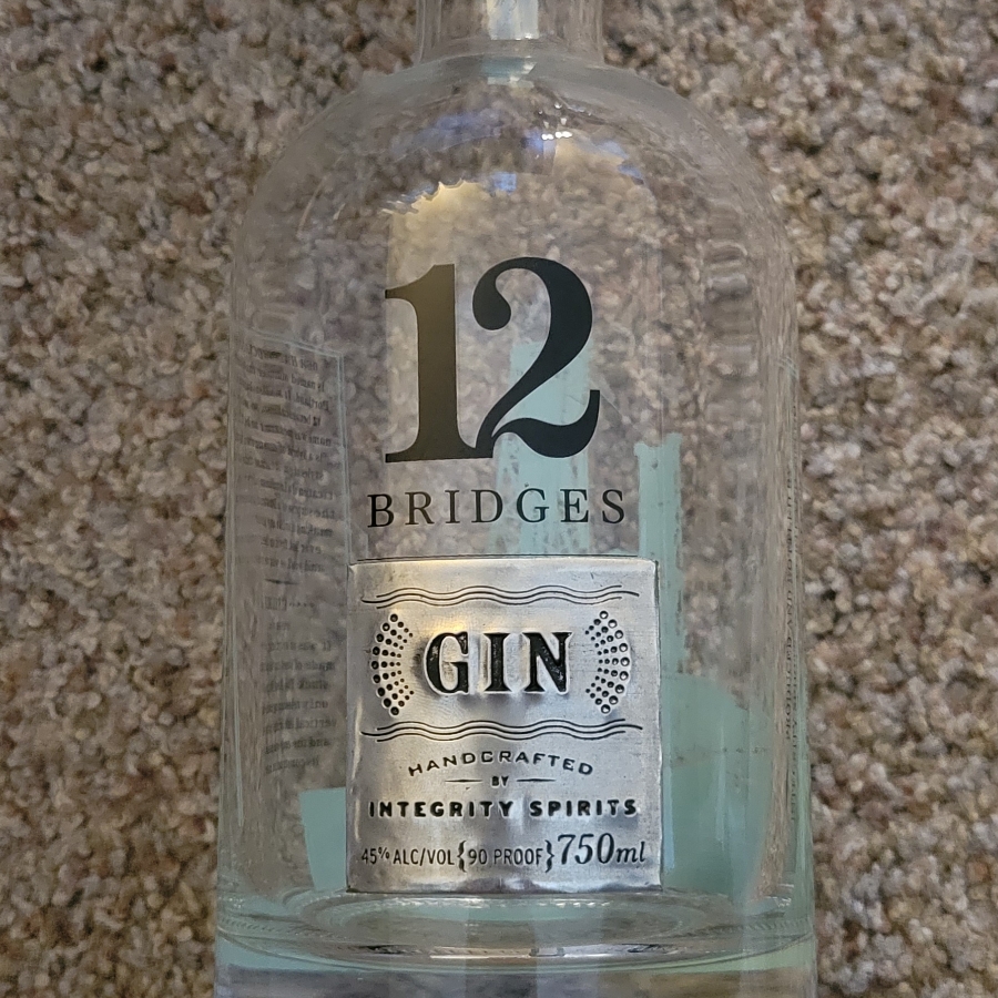 Integrity Spirits 12 Bridges Gin