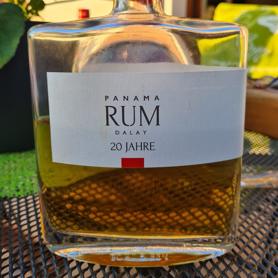 Panama Rum Dalay 20 years
