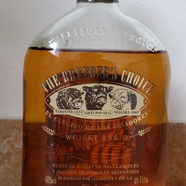 The Breeder's Choice Añejo
