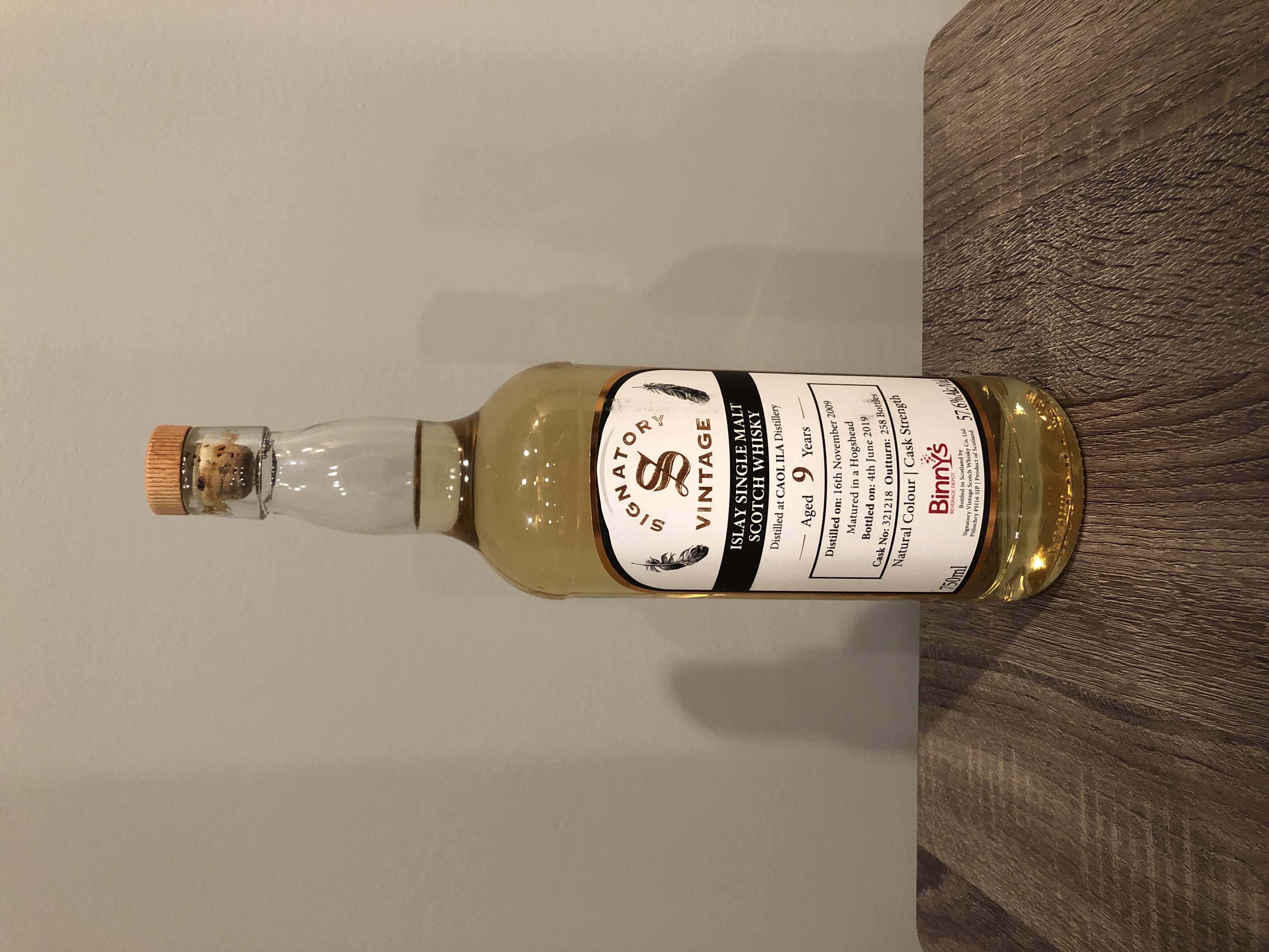 Caol Ila 2009 9 Year Cask #321218 (Signatory) Binny's