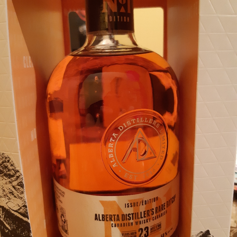 alberta distiller's rare batch 23 years