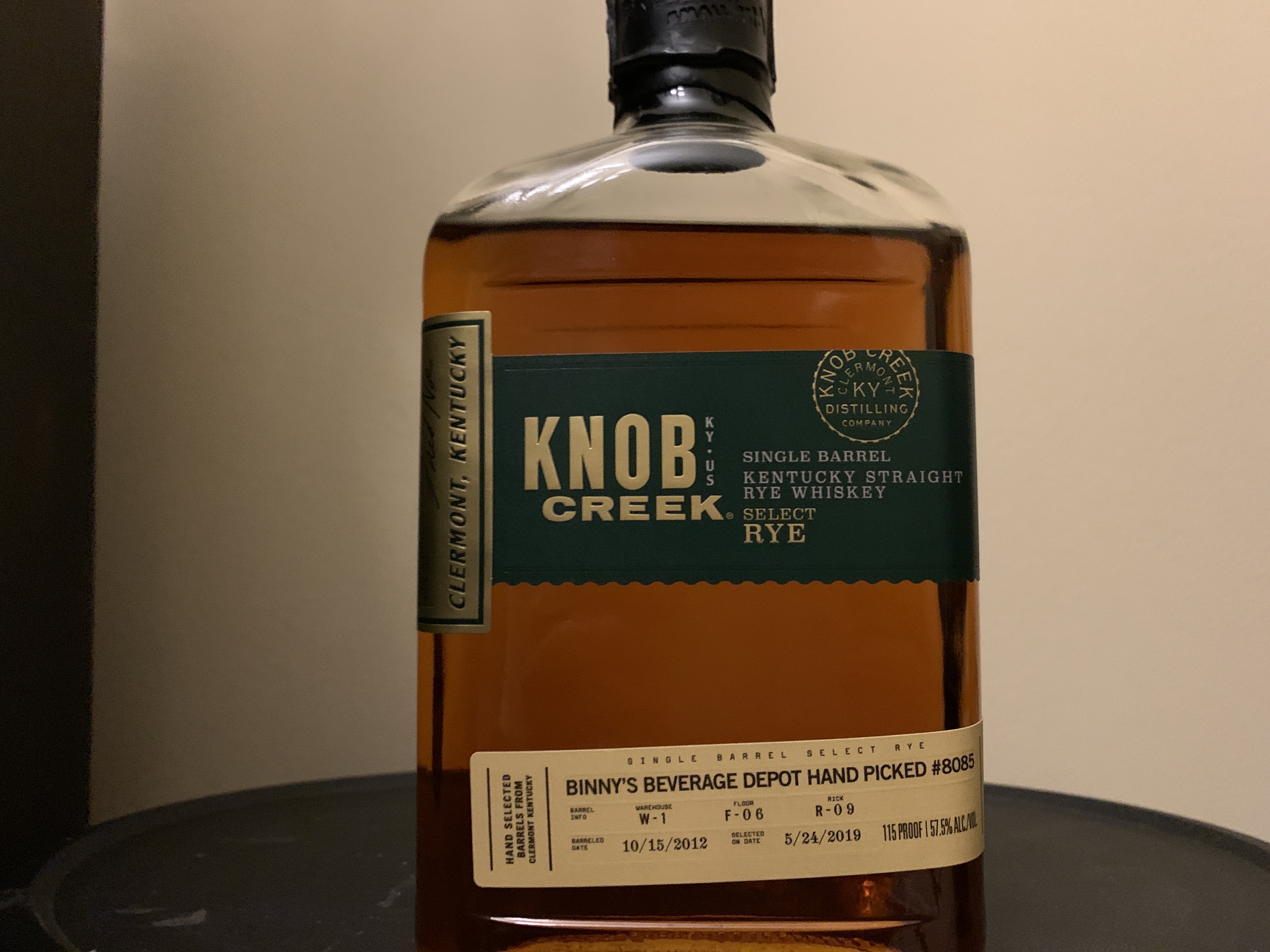 Knob Creek Single Barrel Select Rye W-1 F-06 R-09 (Binny's Beverage Depot)