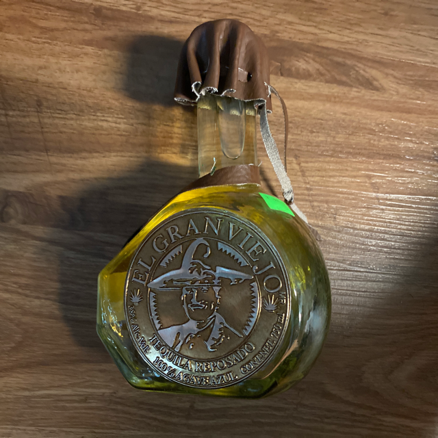 El gran viejo tequila reposado
