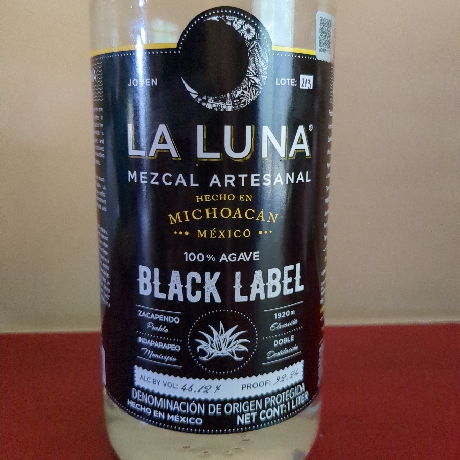 La Luna Mezcal Artesanal Black Label