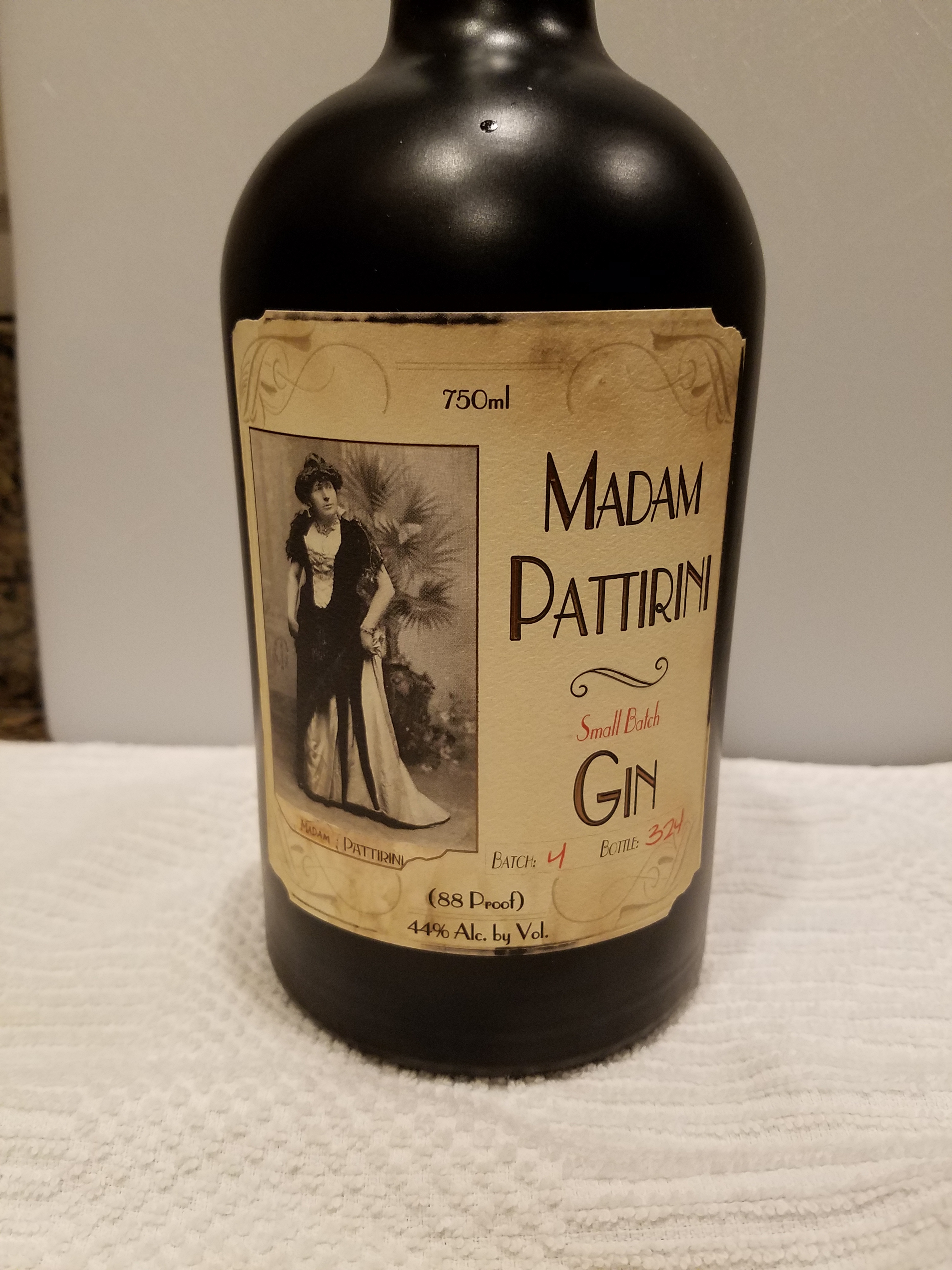 Madam Pattirini Gin