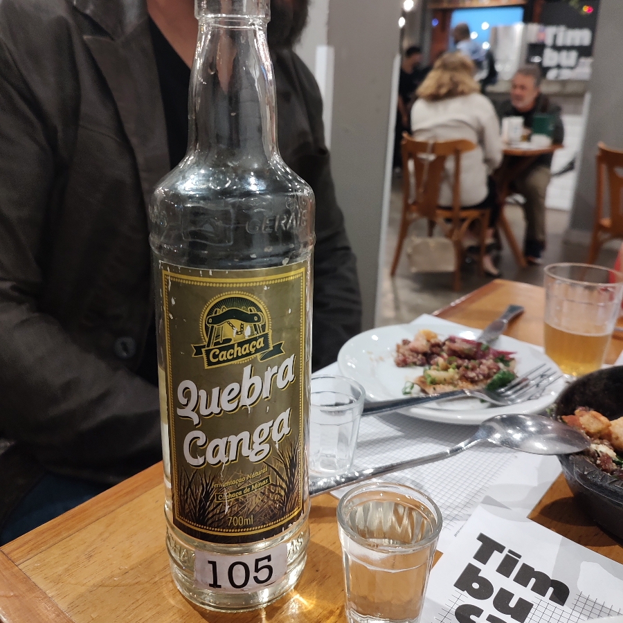 CACHAÇA QUEBRA CANGA OURO