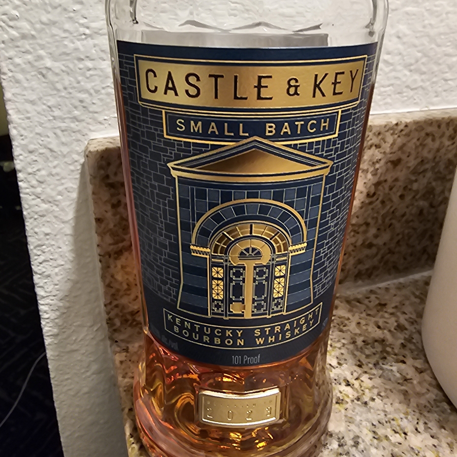 Castle & Key Small Batch Bourbon 2023 (Batch 4)