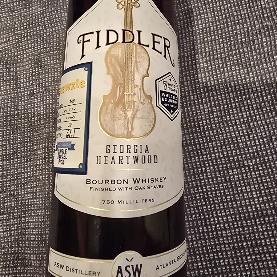 Fiddler Georgia heartwood finished with oak staves brewzle pick