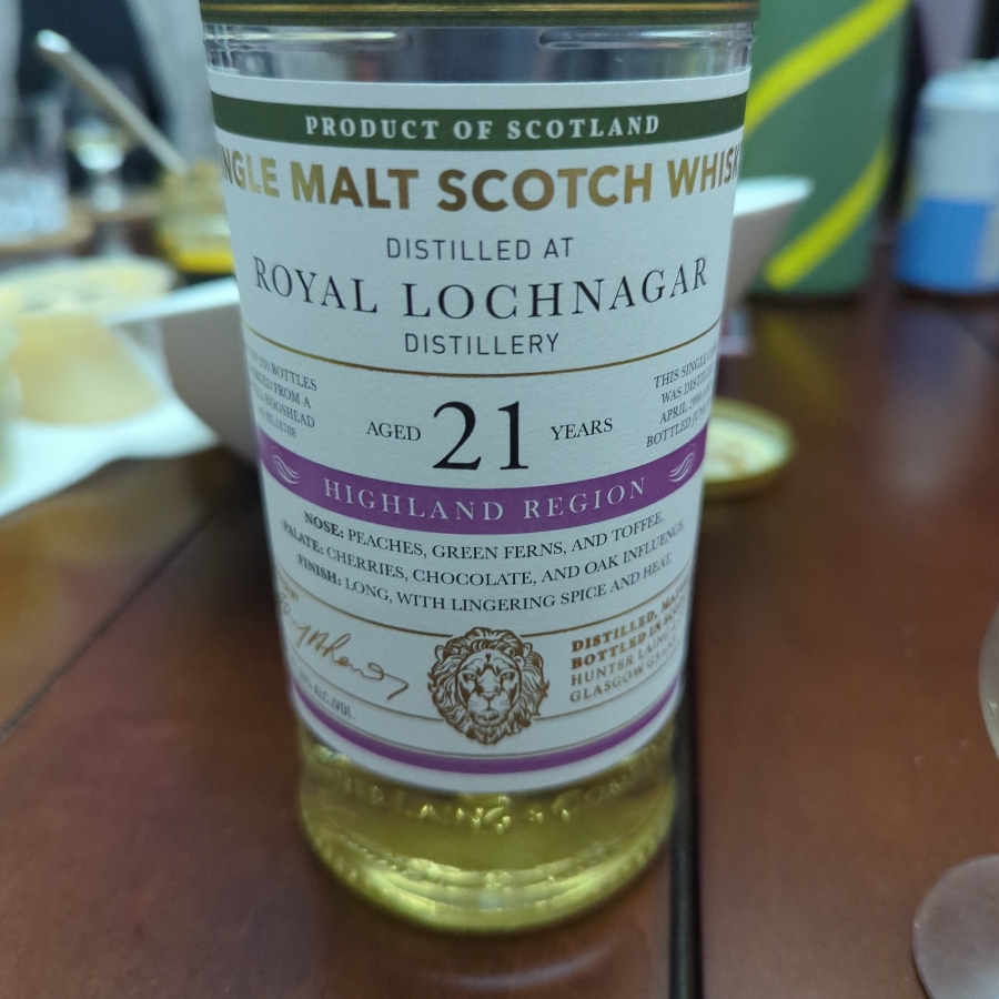 Old Malt Cask Royal Lochnagaelr 21 highland region