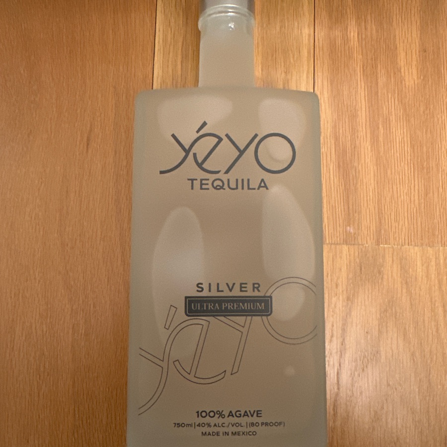 Yéyo Tequila Silver Ultra Premium