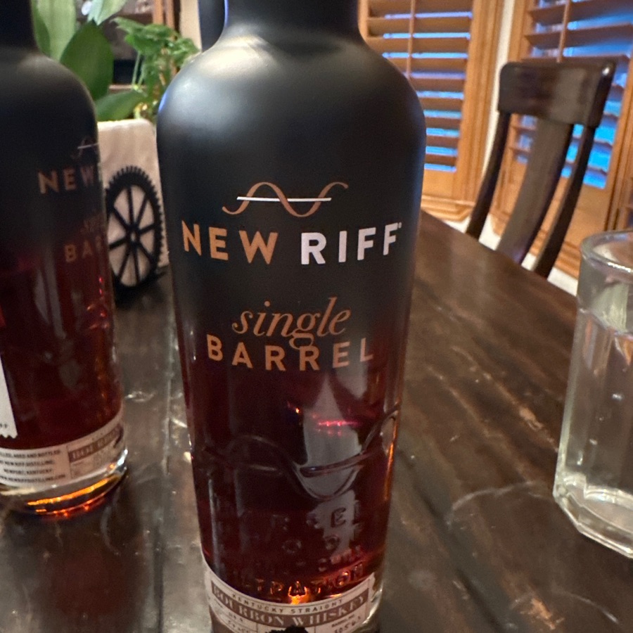 New Riff Single Barrel Barrel Proof Kentucky Straight Bourbon Whiskey (Breaking Bourbon #30563)