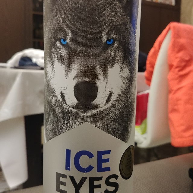 Ice eyes