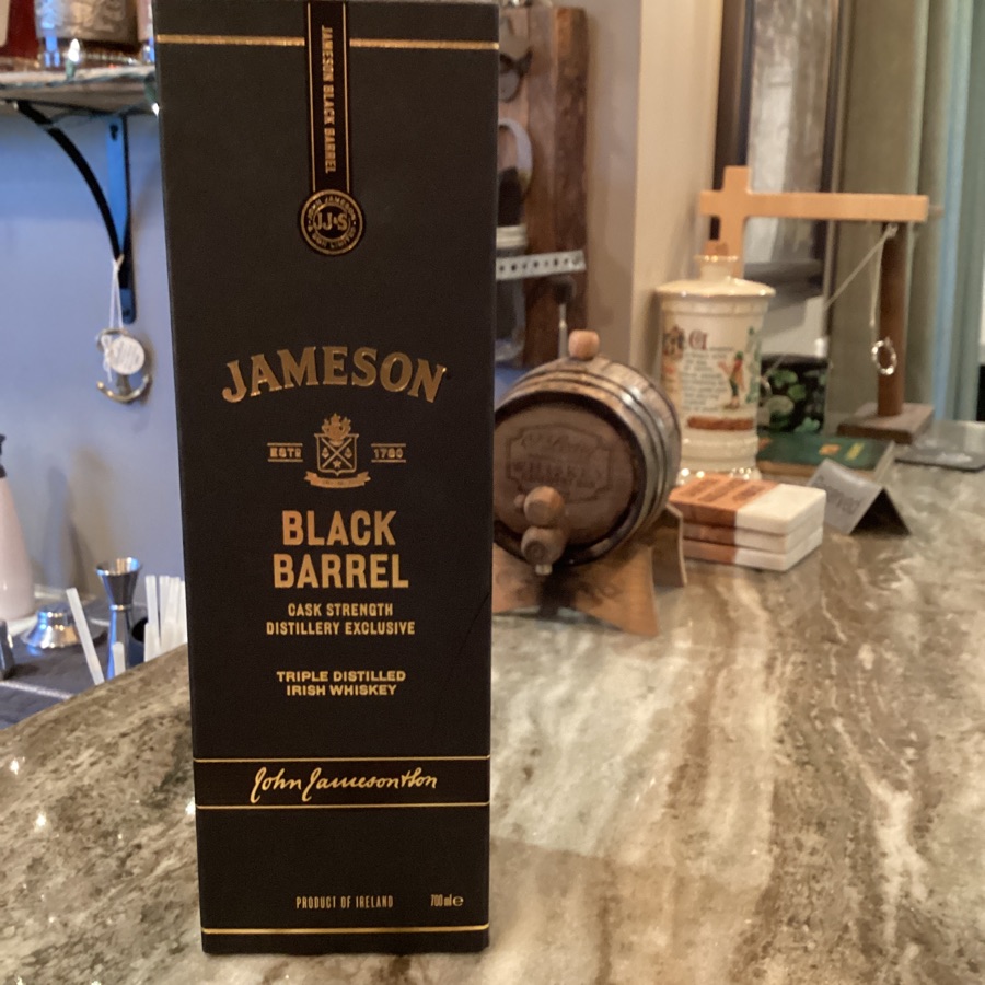 Jameson Black Barrell - Cask strength - Distillery exclusive