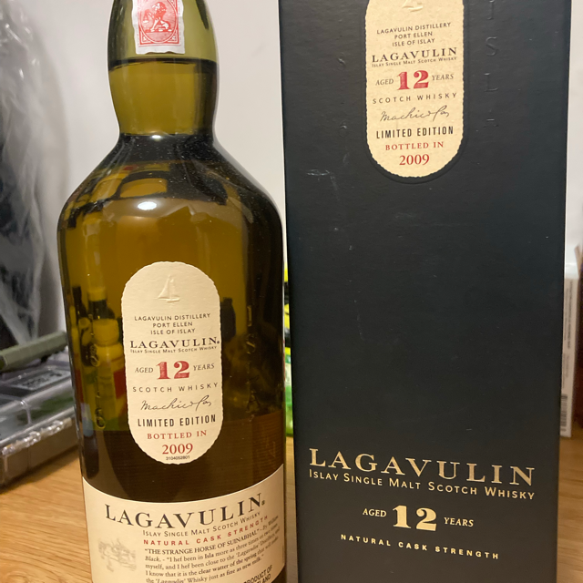 Lagavulin 12 year cask strength (2009)