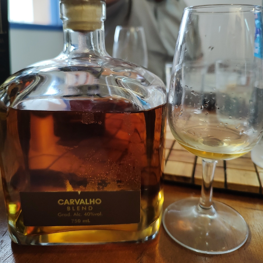 CACHAÇA CAVE ZÉ RIBEIRO BLEND DESPRETENSIOSO ADAIR