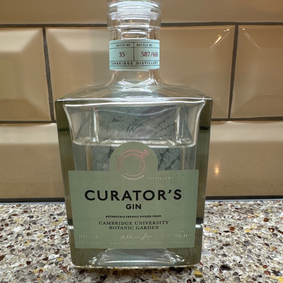 curator's gin