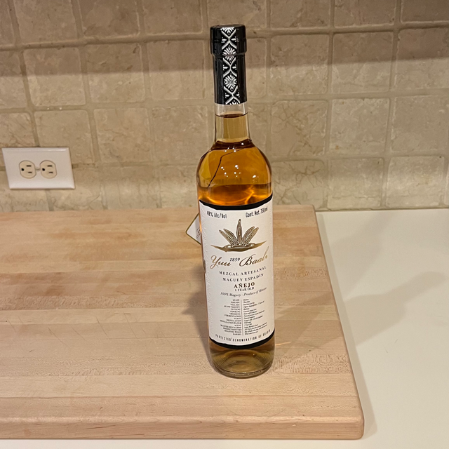 Yuu Baal Añejo Espadín Mezcal