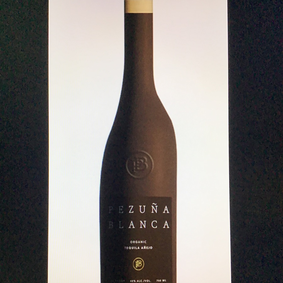Pezuña Blanca Añejo