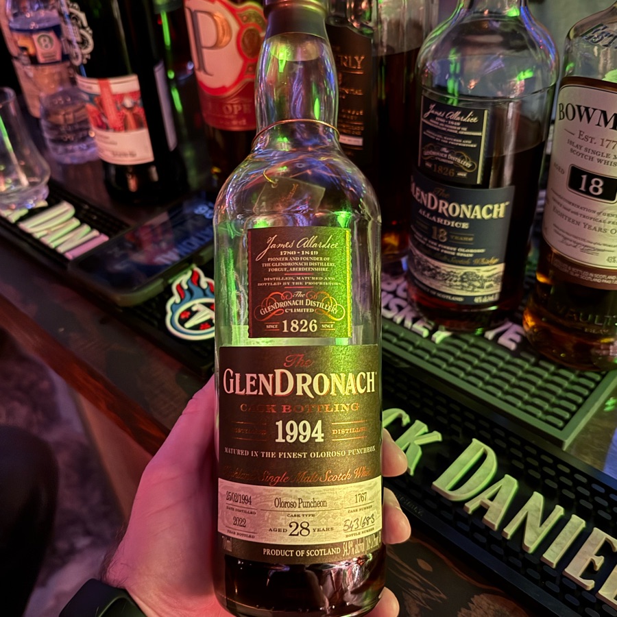 The GlenDronach Cask Bottling 1994 Olorosso Puncheon 28 Year