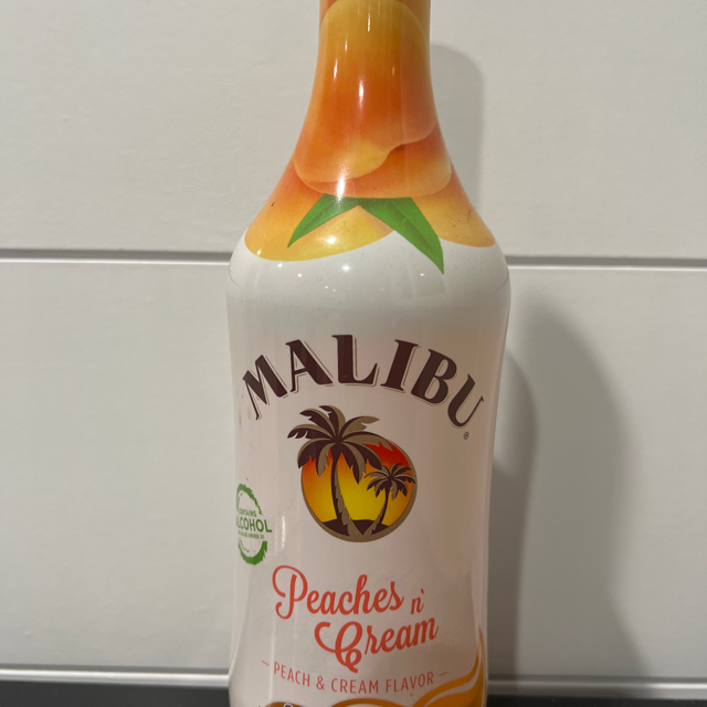 Malibu Peaches n' Cream