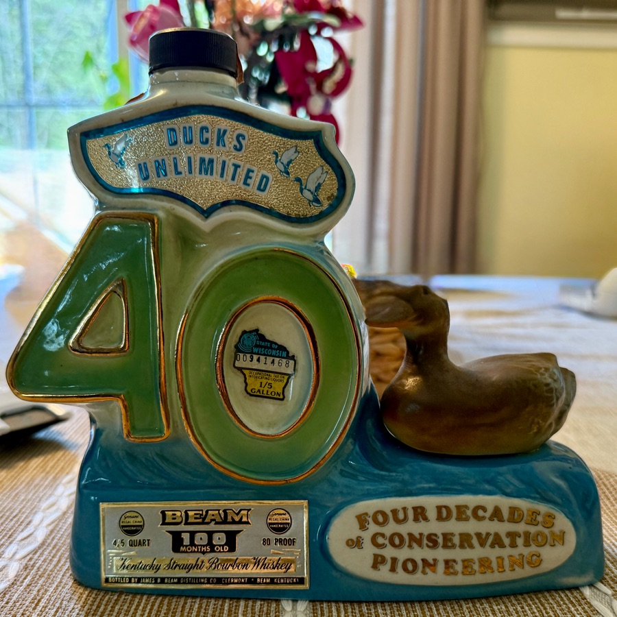 Beam 100 Months Old Ducks Unlimited 40th Anniversary Decanter